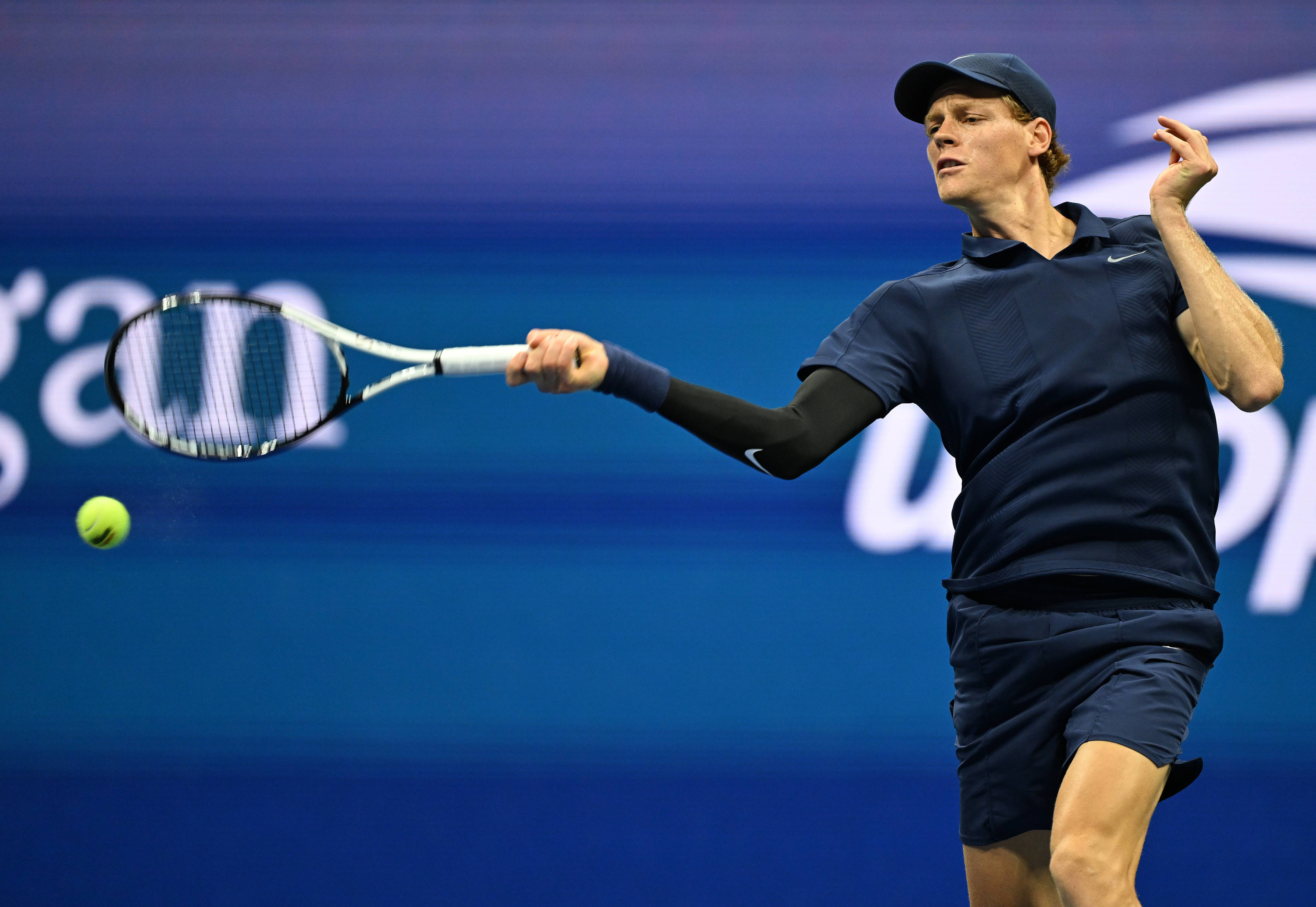 西班牙网球队翻盘日本网球队,克耶高斯绝境逆转 西班牙网球队翻盘日本网球队,克耶高斯绝境逆转