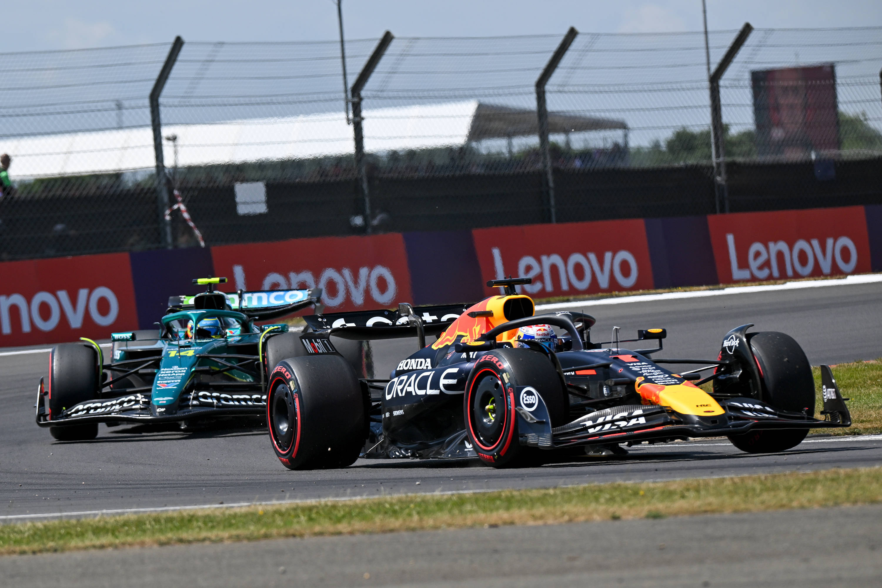 关于梅赛德斯逆转迈凯伦,拉塞尔高光表现的信息 关于梅赛德斯逆转迈凯伦,拉塞尔高光表现的信息