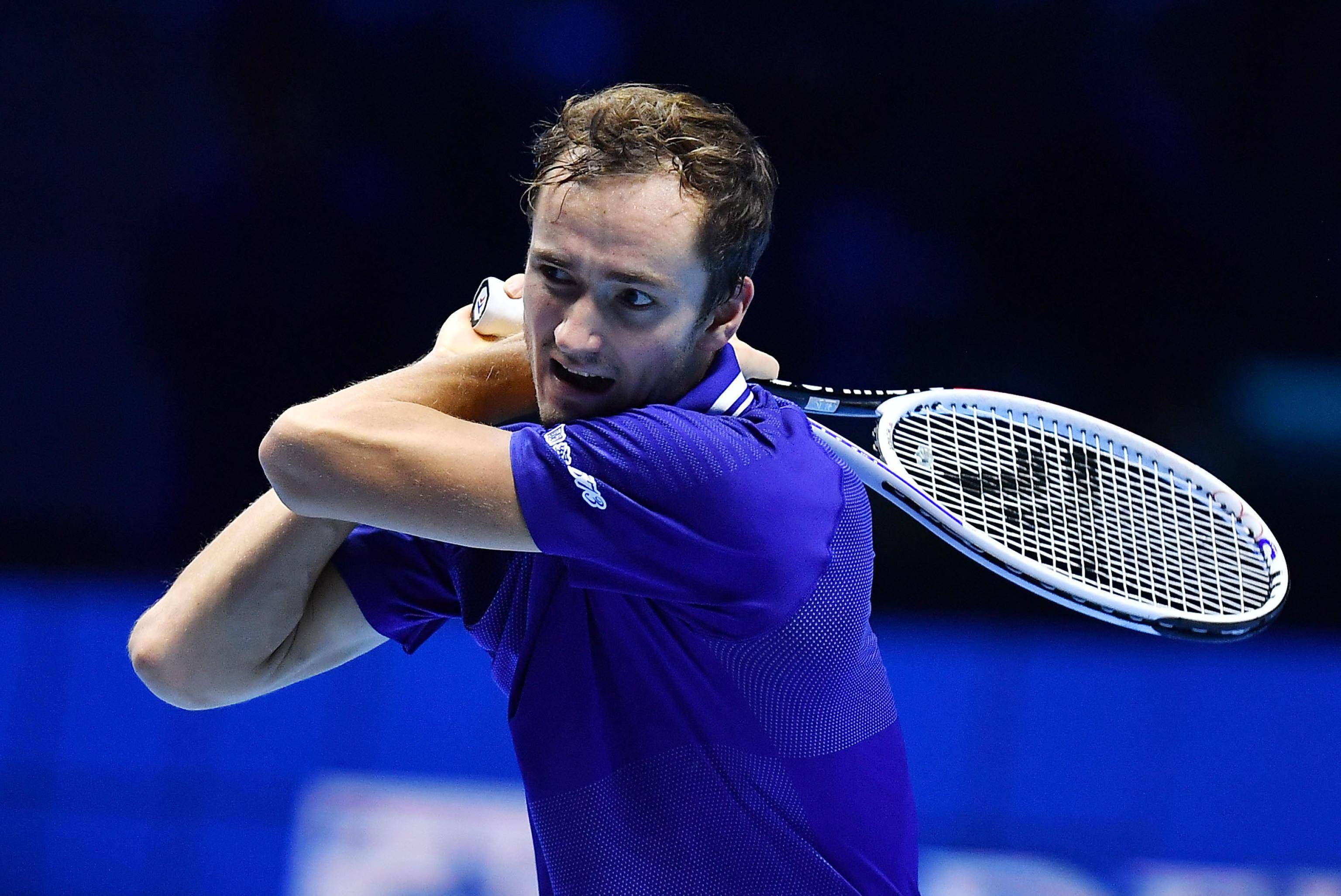 ATP总决赛完胜澳网,梅德韦杰夫高光表现 ATP总决赛完胜澳网,梅德韦杰夫高光表现