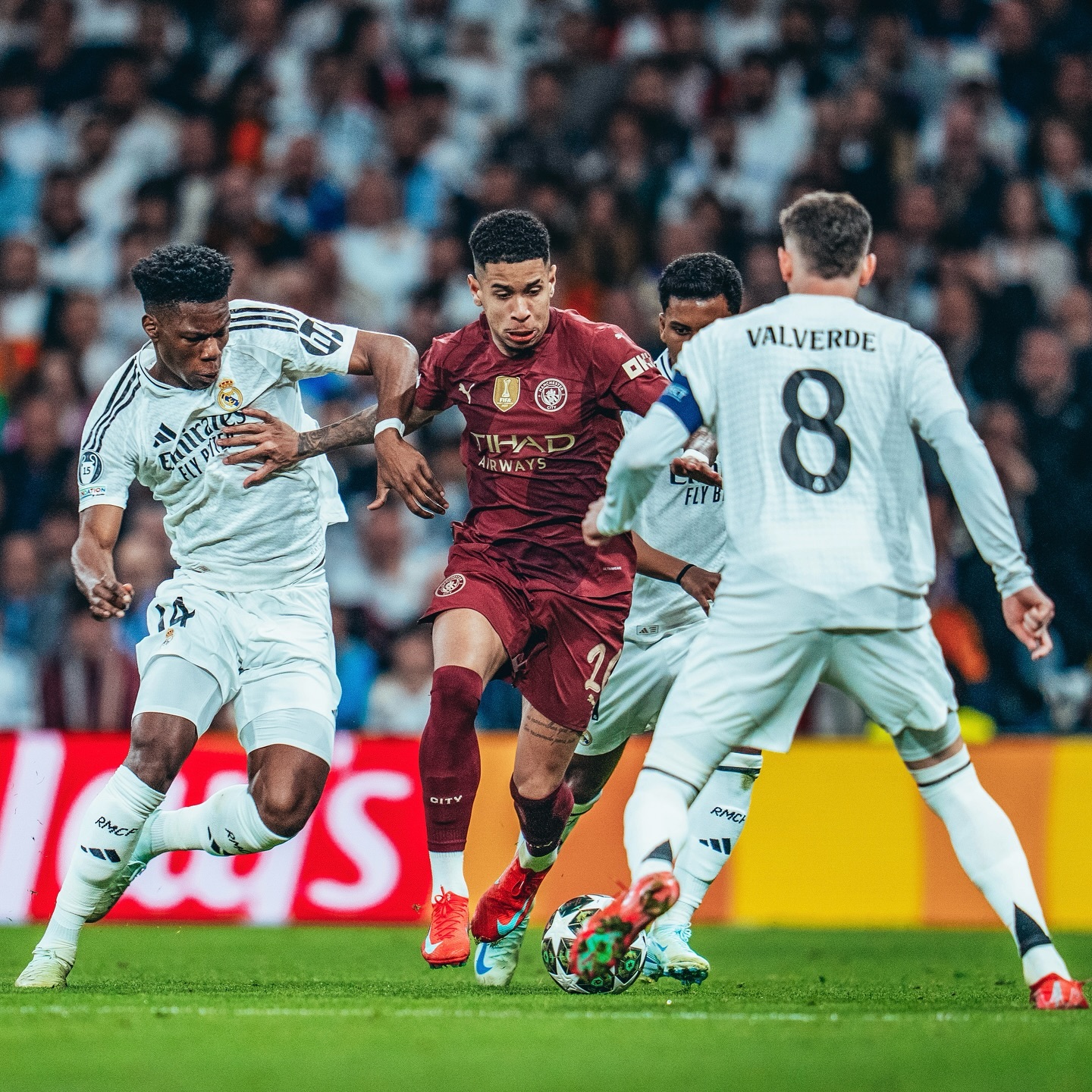 曼城绝杀法国,本泽马关键制胜 曼城绝杀法国,本泽马关键制胜