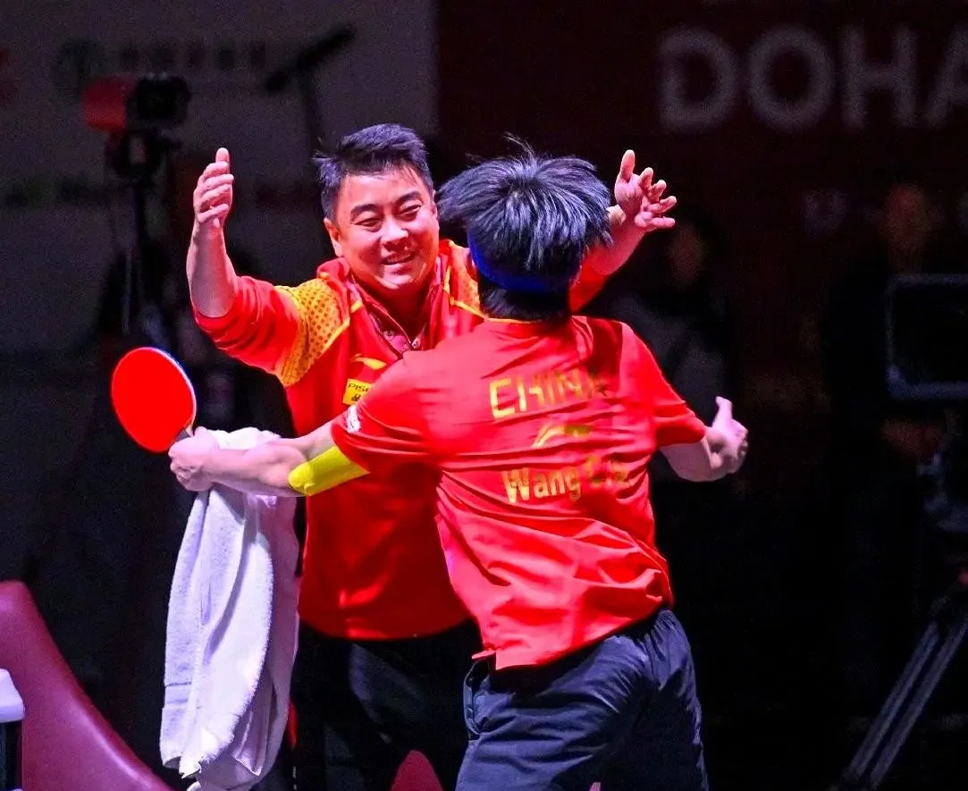 瑞典队鏖战葡萄牙队，王皓点燃赛场