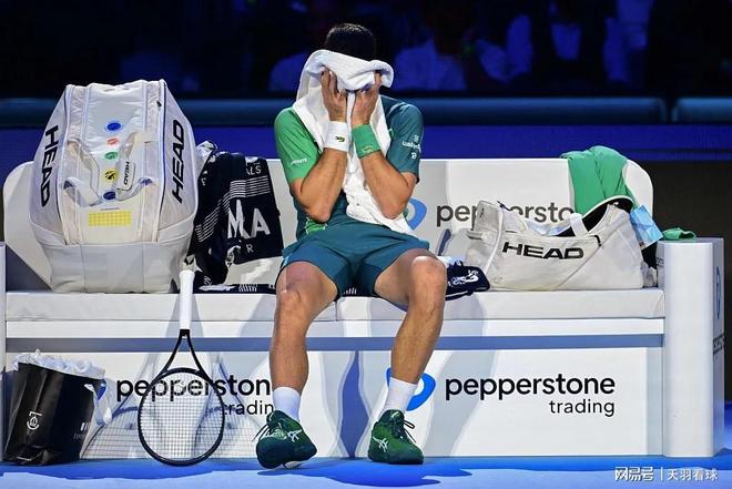 澳网翻盘ATP总决赛，西西帕斯带队取胜